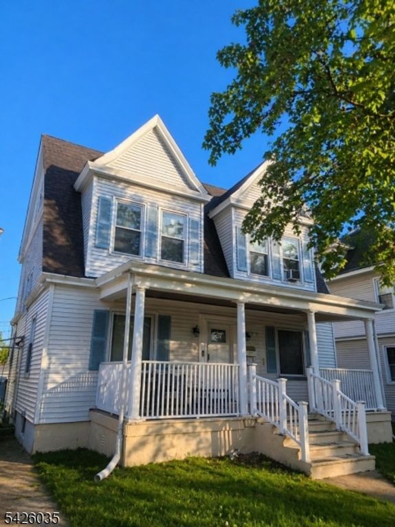 19 Cloverhill Pl, Montclair Twp., NJ 07042