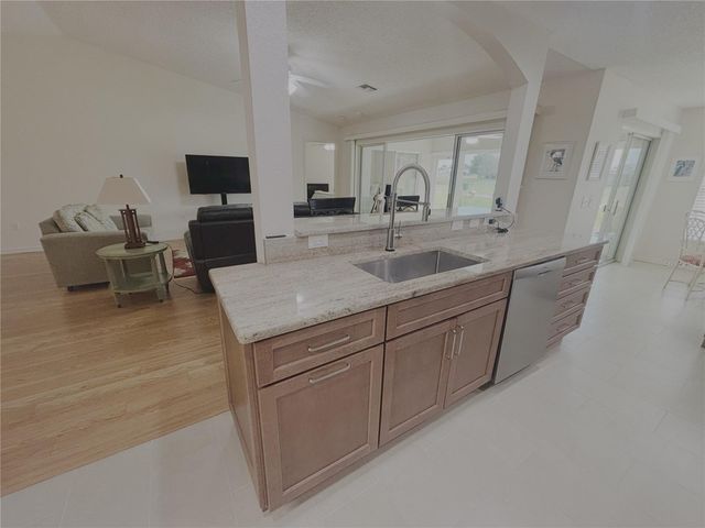 15596 SW 13TH CIRCLE, Ocala, FL 34473