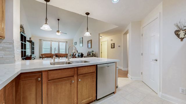 2000 Newark Ln Unit F302, Thompsons Station, TN 37179