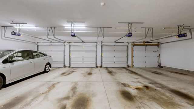 2000 Newark Ln Unit F302, Thompsons Station, TN 37179