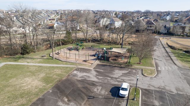 2000 Newark Ln Unit F302, Thompsons Station, TN 37179