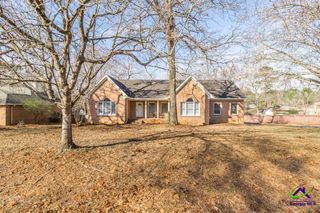 108 Covey Run Drive, Warner Robins, GA 31088