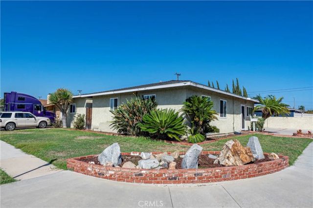 216 N Coolidge Avenue, Anaheim, CA 92801