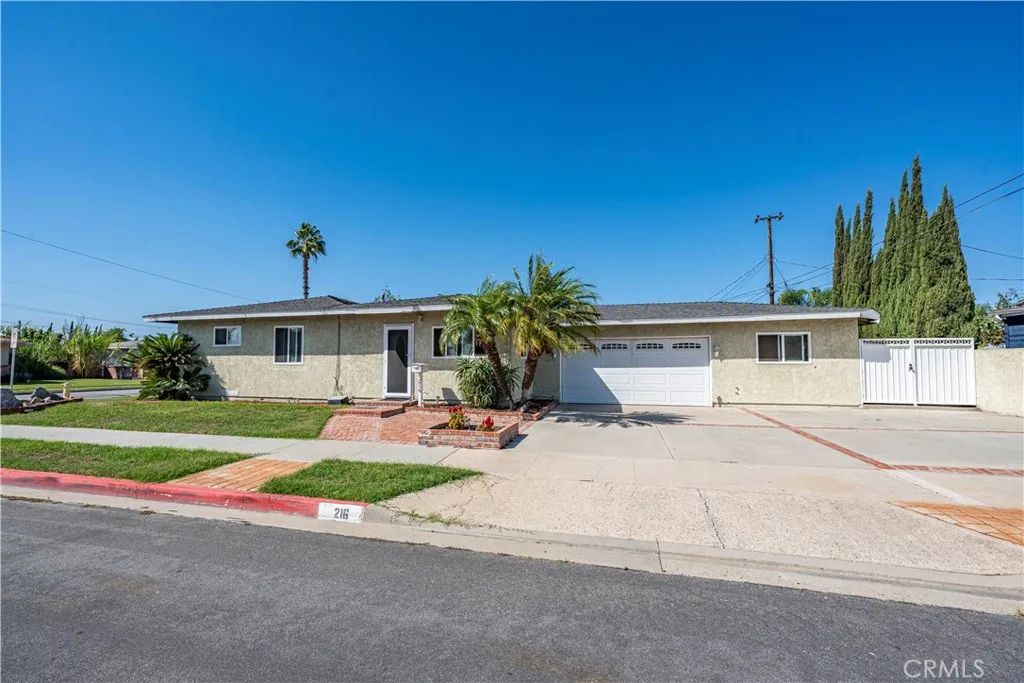 216 N Coolidge Avenue, Anaheim, CA 92801