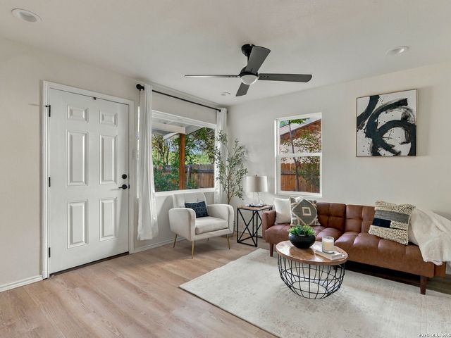 419 Vickers, San Antonio, TX 78211