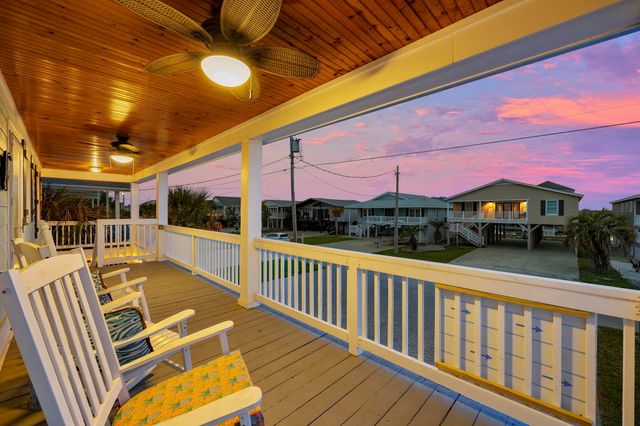 336 51st Ave. N, North Myrtle Beach, SC 29582