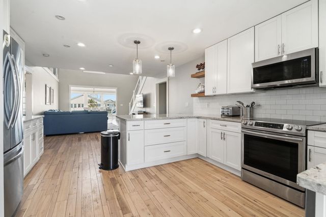 336 51st Ave. N, North Myrtle Beach, SC 29582