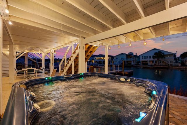 336 51st Ave. N, North Myrtle Beach, SC 29582