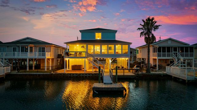 336 51st Ave. N, North Myrtle Beach, SC 29582