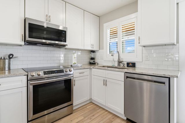 336 51st Ave. N, North Myrtle Beach, SC 29582