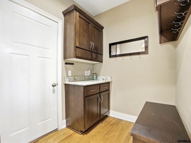 10106 S 123rd Avenue, Papillion, NE 68046