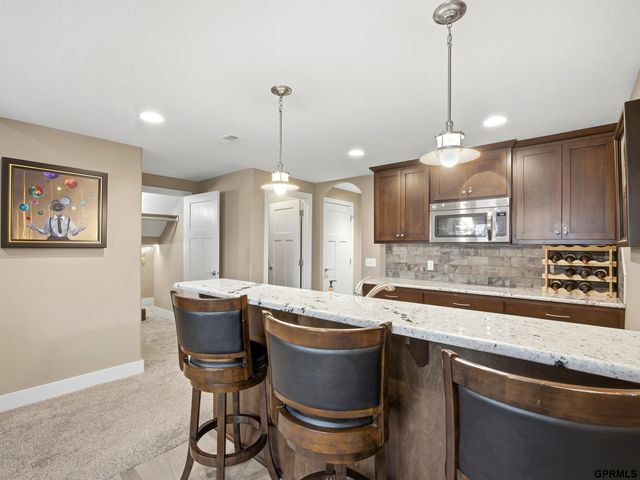 10106 S 123rd Avenue, Papillion, NE 68046