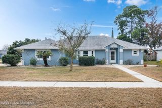 811 Topaz Drive, Rockledge, FL 32955