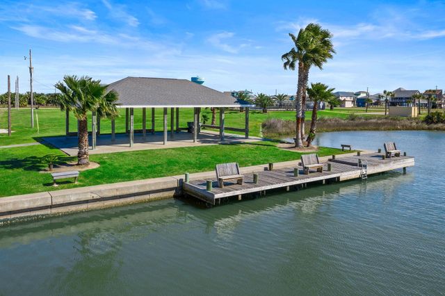 23007 Miramar, Galveston, TX 77554