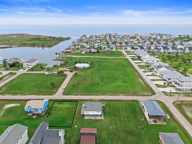 23007 Miramar, Galveston, TX 77554