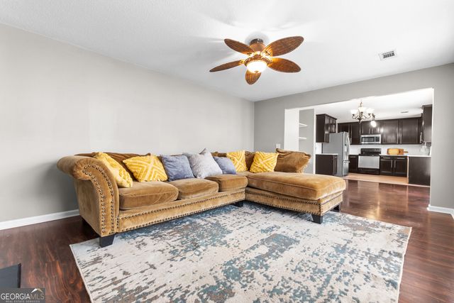 502 Timberwind Drive, Byron, GA 31008