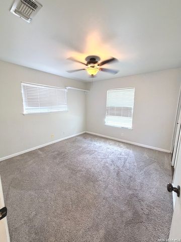 5142 VILLAGE CT, San Antonio, TX 78218