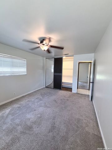 5142 VILLAGE CT, San Antonio, TX 78218