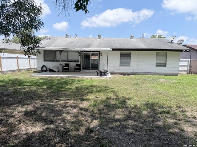 5142 VILLAGE CT, San Antonio, TX 78218