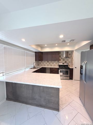5142 VILLAGE CT, San Antonio, TX 78218