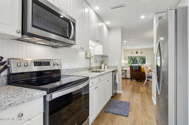 3304 SEA MARSH Road, Fernandina Beach, FL 32034