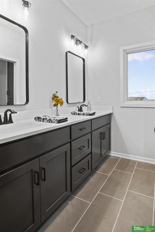 5432 N 213th Street, Elkhorn, NE 68022