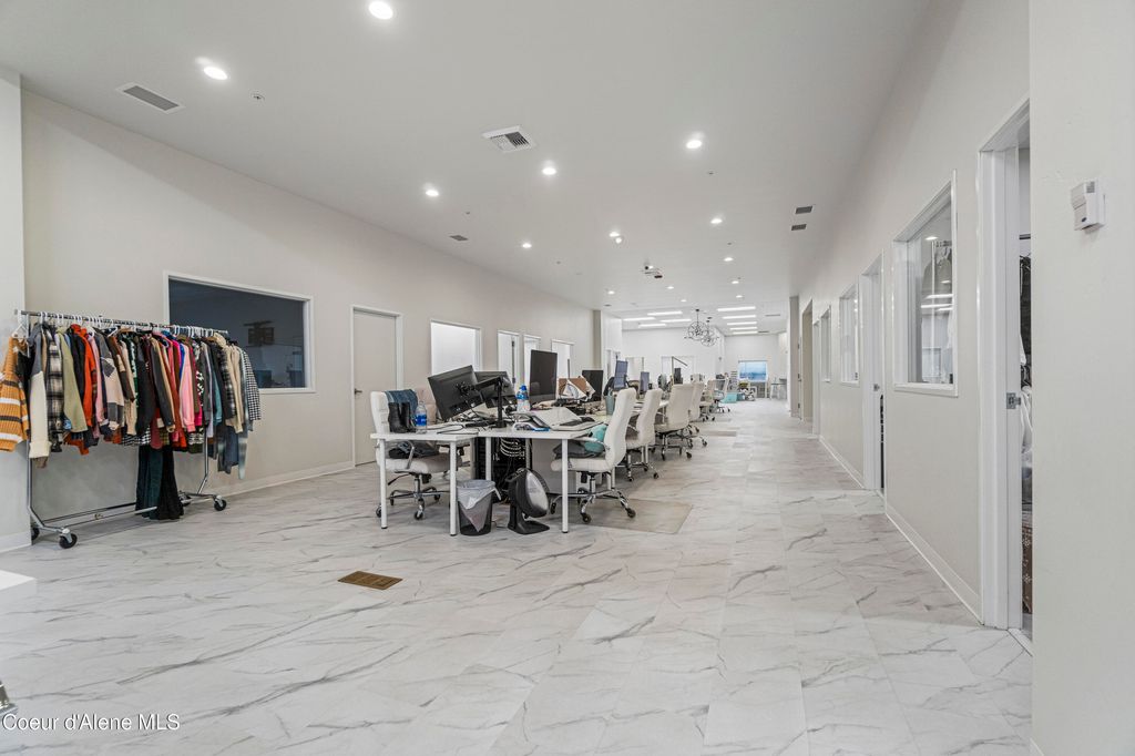 4415 W HARGRAVE AVE, Post Falls, ID 83854 photo 13