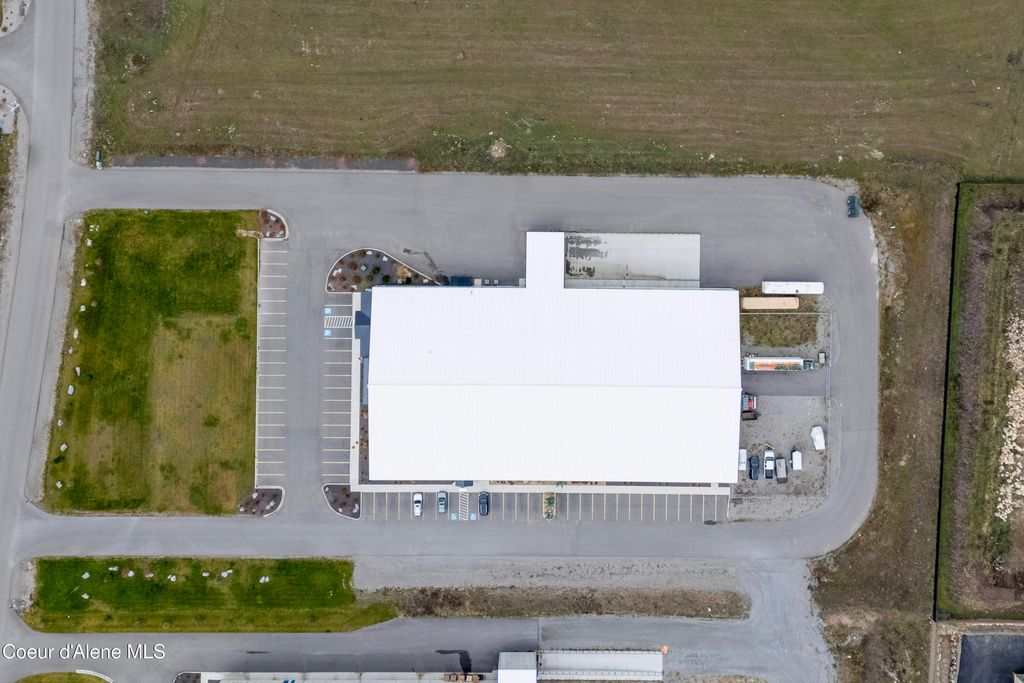 4415 W HARGRAVE AVE, Post Falls, ID 83854 photo 3