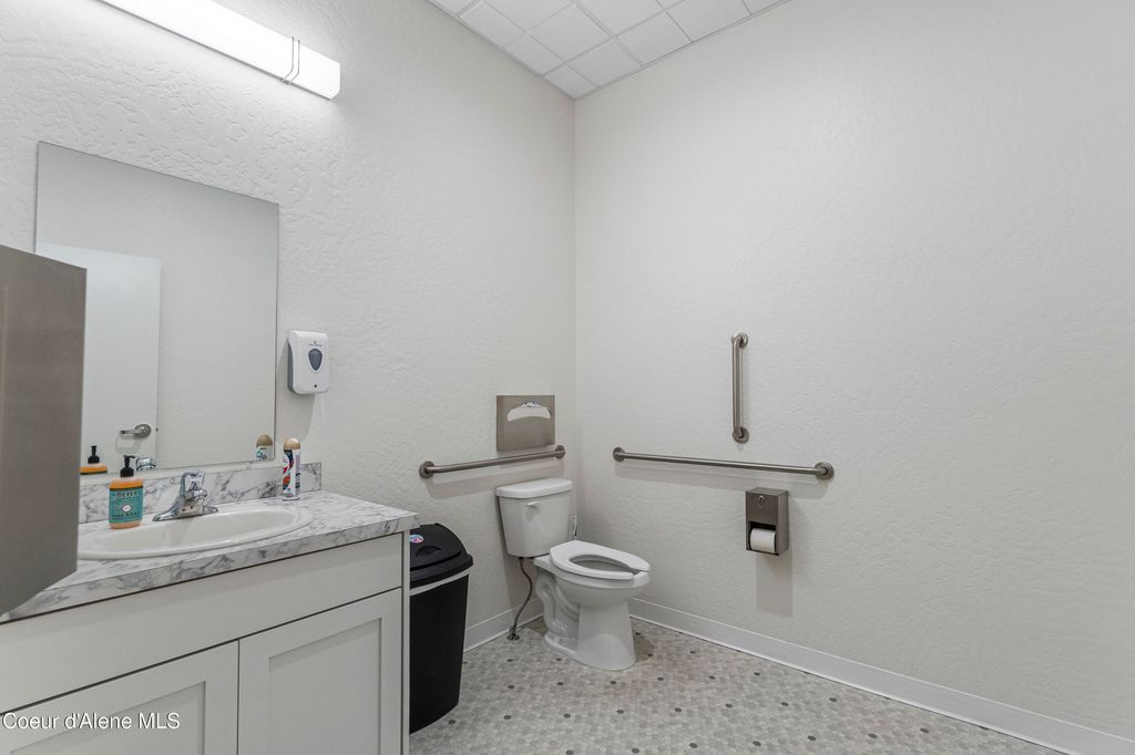 4415 W HARGRAVE AVE, Post Falls, ID 83854 photo 30