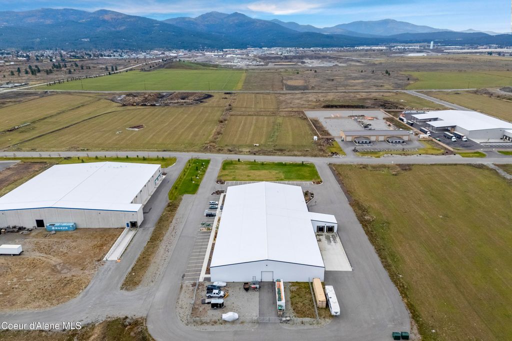 4415 W HARGRAVE AVE, Post Falls, ID 83854 photo 6