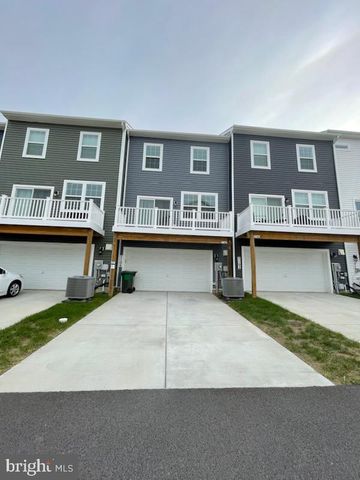 7104 DELEGATE PL, Frederick, MD 21703