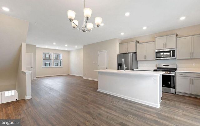 7104 DELEGATE PL, Frederick, MD 21703