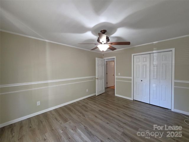 256 Georgewoods Drive, Dallas, NC 28034