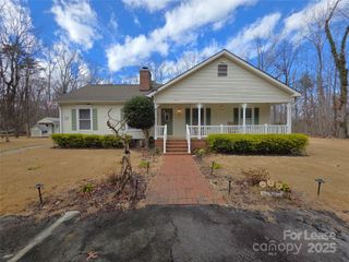 256 Georgewoods Drive, Dallas, NC 28034