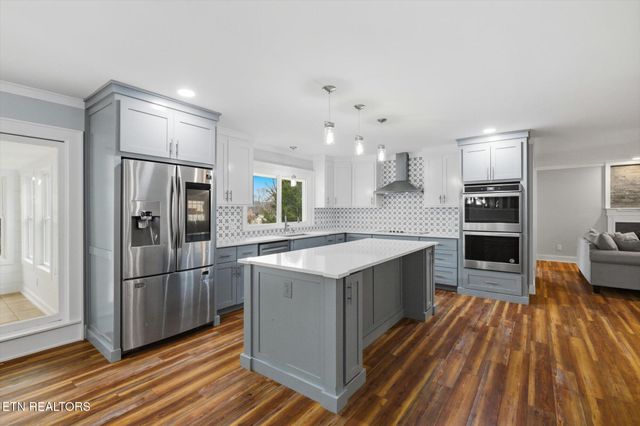 1312 Park St, Sweetwater, TN 37874