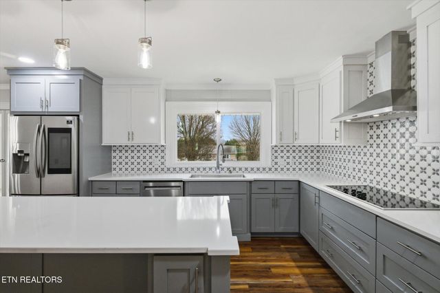 1312 Park St, Sweetwater, TN 37874