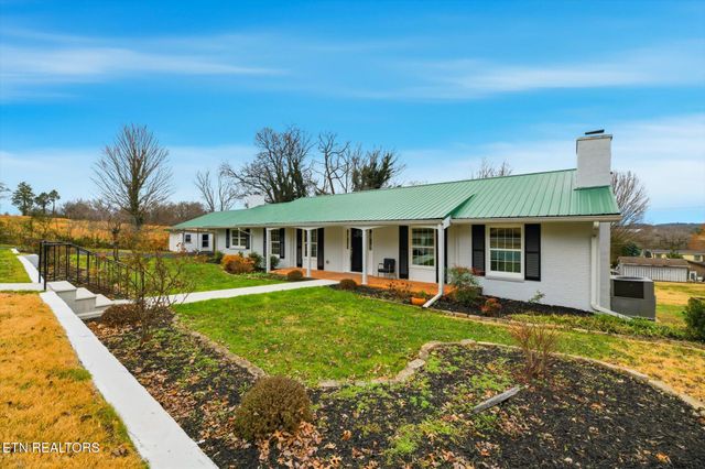 1312 Park St, Sweetwater, TN 37874