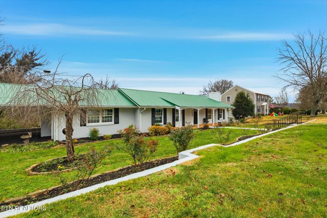 1312 Park St, Sweetwater, TN 37874