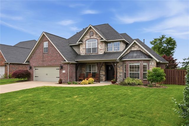 5732 S Chanberry Lane, Rogers, AR 72758