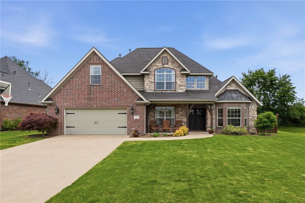 5732 S Chanberry Lane, Rogers, AR 72758
