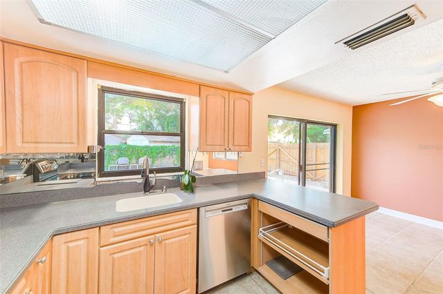 3471 14TH AVENUE N, St Petersburg, FL 33713