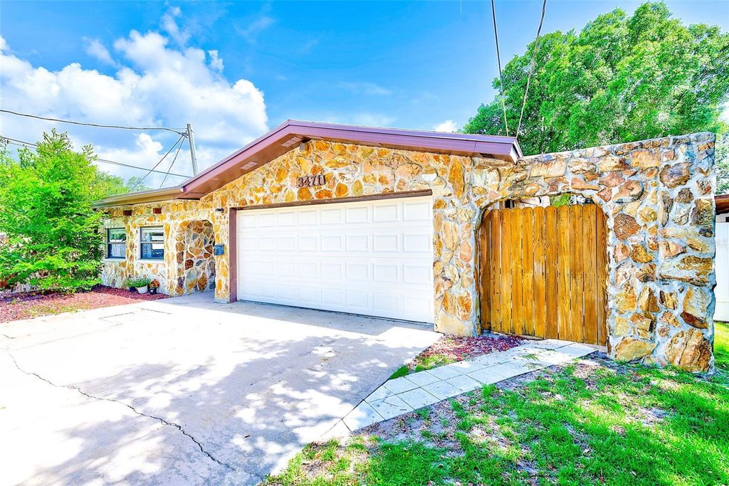 3471 14TH AVENUE N, St Petersburg, FL 33713