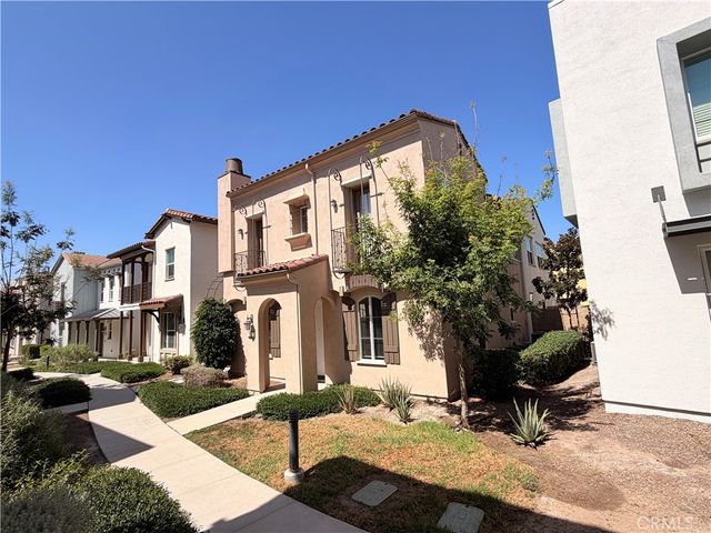 153 Fixie, Irvine, CA 92618