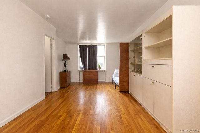 55-05 Woodside Avenue 612, Woodside, NY 11377