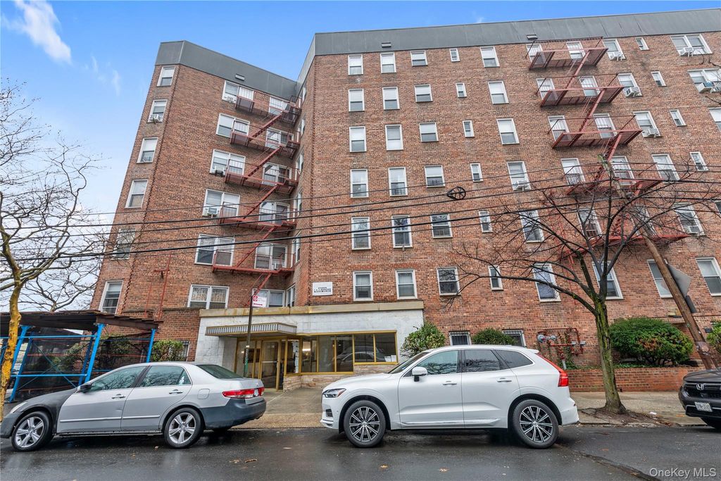 55-05 Woodside Avenue 612, Woodside, NY 11377