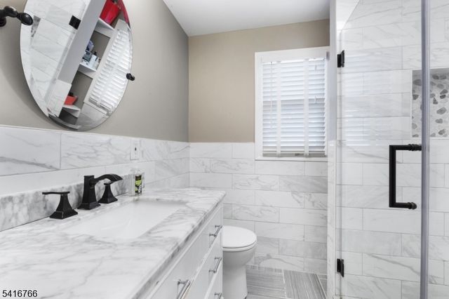 1716 Kenyon Ave, South Plainfield Boro, NJ 07080