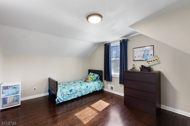 1716 Kenyon Ave, South Plainfield Boro, NJ 07080