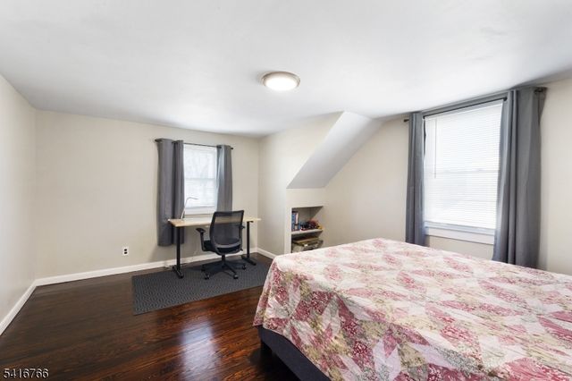 1716 Kenyon Ave, South Plainfield Boro, NJ 07080