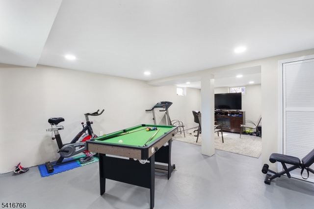 1716 Kenyon Ave, South Plainfield Boro, NJ 07080