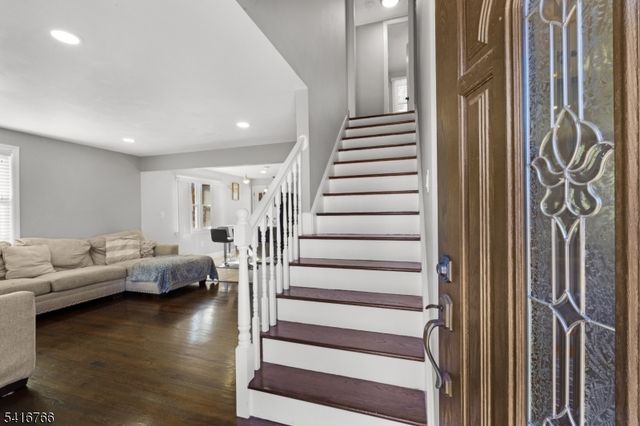 1716 Kenyon Ave, South Plainfield Boro, NJ 07080